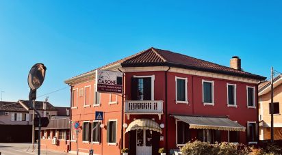 Ristorante di 496 m² in Legnaro (35020)
