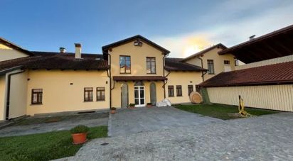 Hotel-restaurant of 3,290 m² in Riva presso Chieri (10020)