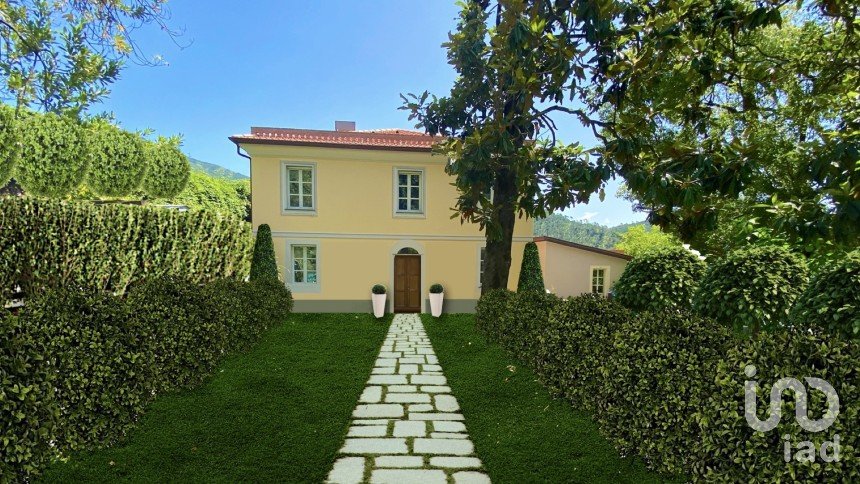 Casa indipendente / Villa 25 locali di 600 m² in Casarza Ligure (16030)