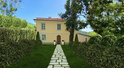 Casa indipendente / Villa 25 locali di 600 m² in Casarza Ligure (16030)