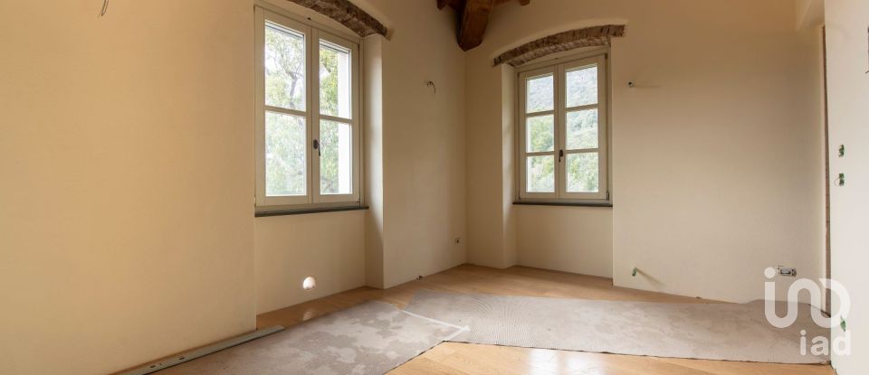 Casa indipendente / Villa 25 locali di 600 m² in Casarza Ligure (16030)