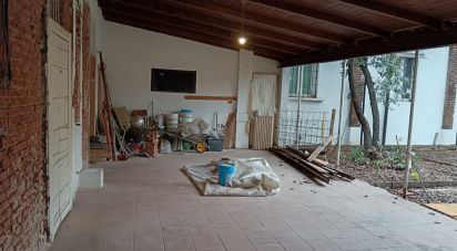 Negozio / locale commerciale di 253 m² in Milano (20126)