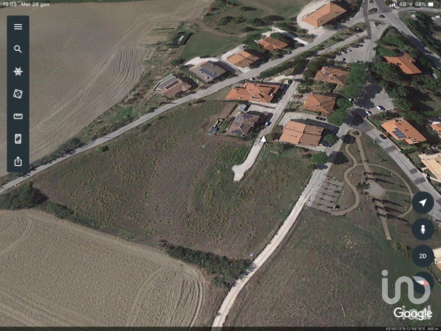 Land of 7,606 m² in Barchi (61038)