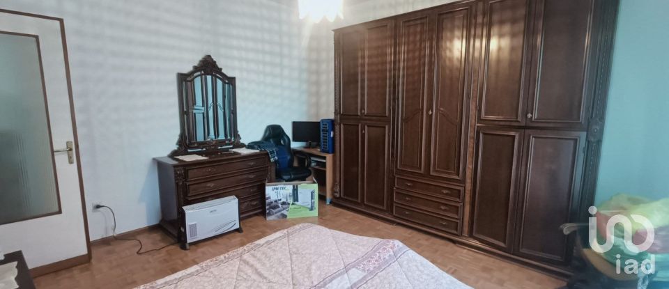 House 6 rooms of 230 m² in Cafasse (10070)