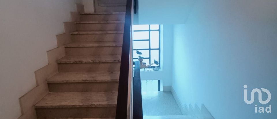 House 6 rooms of 230 m² in Cafasse (10070)