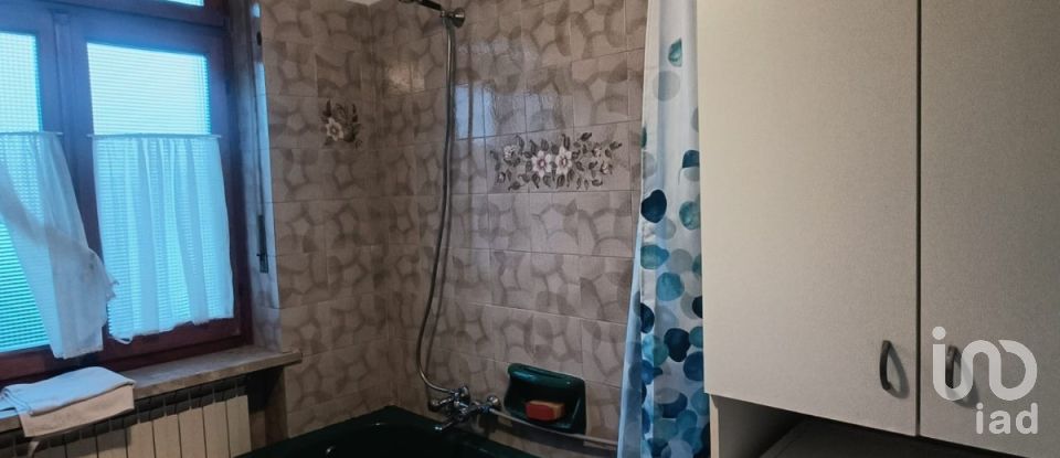 House 6 rooms of 230 m² in Cafasse (10070)