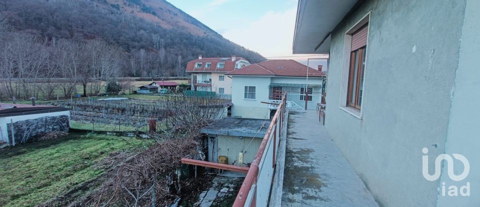 House 6 rooms of 230 m² in Cafasse (10070)