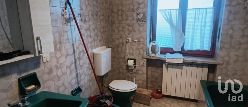 House 6 rooms of 230 m² in Cafasse (10070)