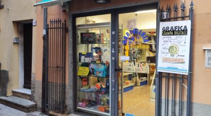 Negozio / locale commerciale di 70 m² in Cogoleto (16016)
