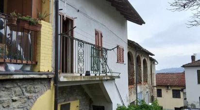 House 6 rooms of 140 m² in Visone (15010)