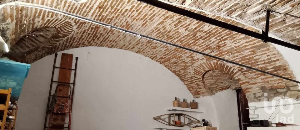 House 6 rooms of 140 m² in Visone (15010)