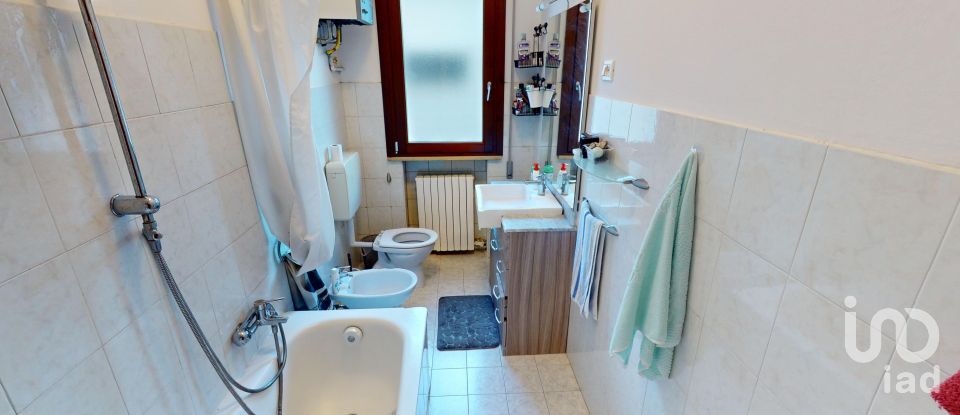 Appartamento 5 locali di 104 m² a Massa Fiscaglia (44025)