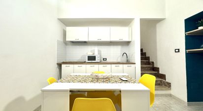 House 9 rooms of 80 m² in Avola (96012)