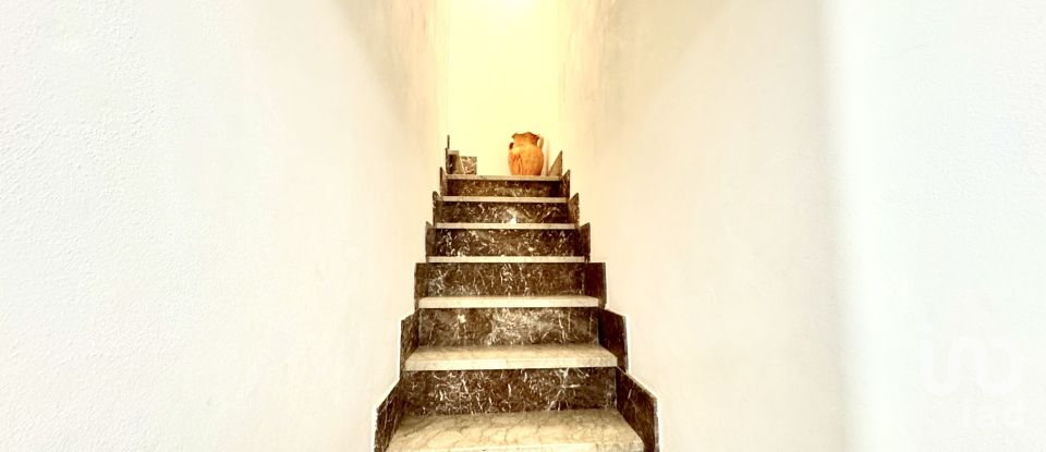 House 9 rooms of 80 m² in Avola (96012)