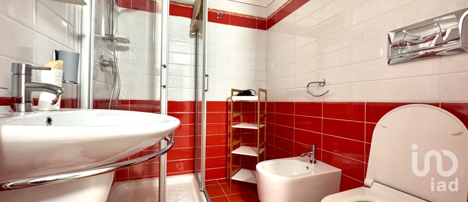 House 9 rooms of 80 m² in Avola (96012)