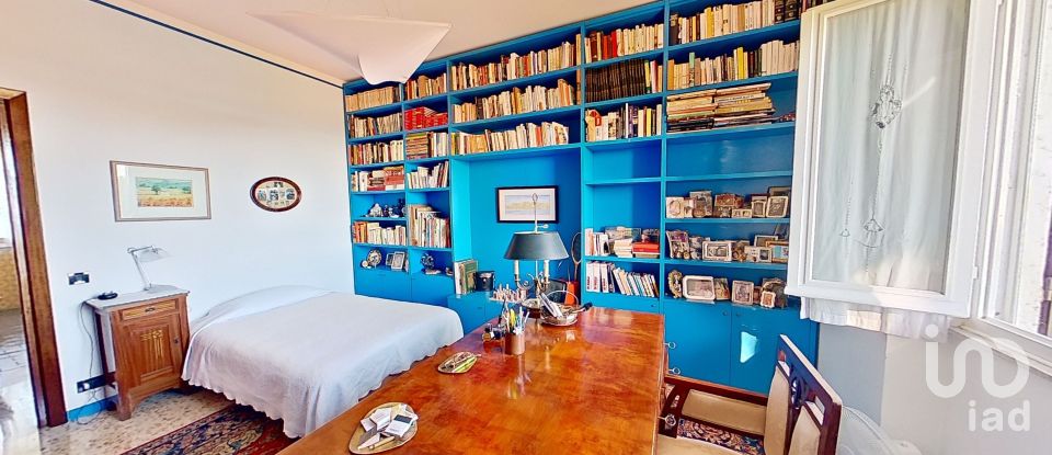 Casa indipendente / Villa 0 locali di 236 m² in Cogoleto (16016)