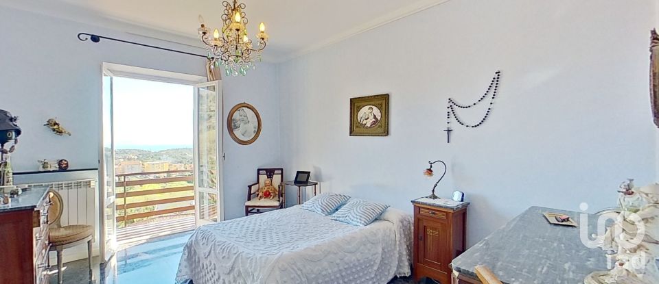 Casa indipendente / Villa 0 locali di 236 m² in Cogoleto (16016)