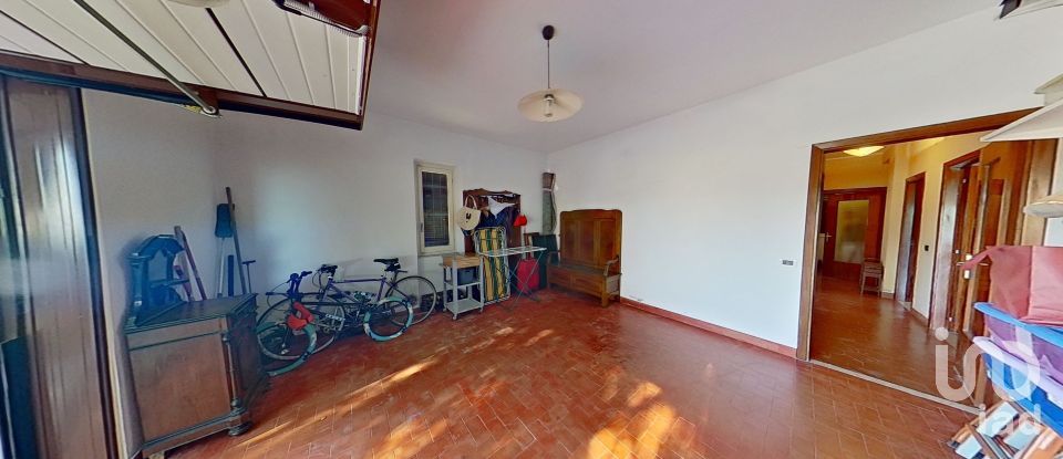 Casa indipendente / Villa 0 locali di 236 m² in Cogoleto (16016)