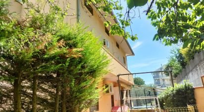 Appartamento 11 locali di 270 m² a Spoltore (65010)