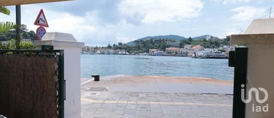 Farm 4 rooms of 110 m² in Ischia (80077)