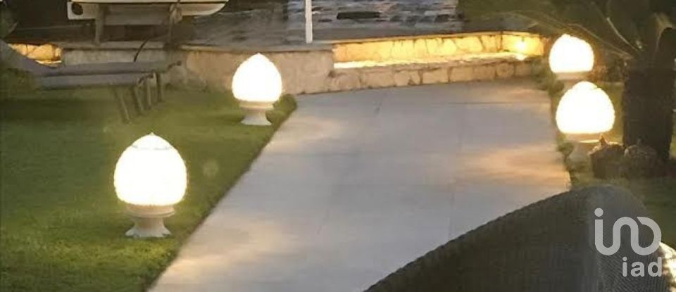 Farm 4 rooms of 110 m² in Ischia (80077)