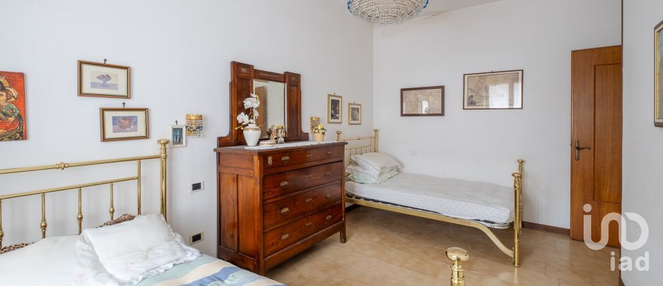 Townhouse 10 rooms of 358 m² in Goito (46044)