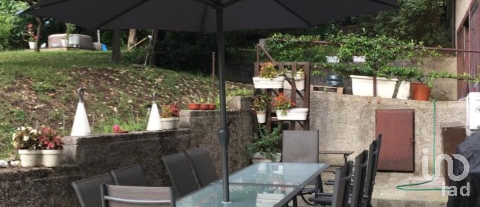 House 5 rooms of 150 m² in Desenzano del Garda (25015)