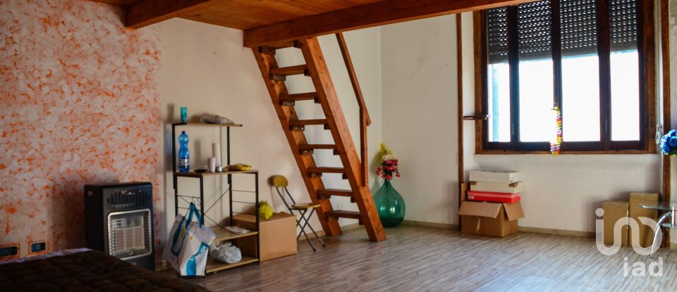 Casa indipendente / Villa 10 locali di 289 m² in Cengio (17056)