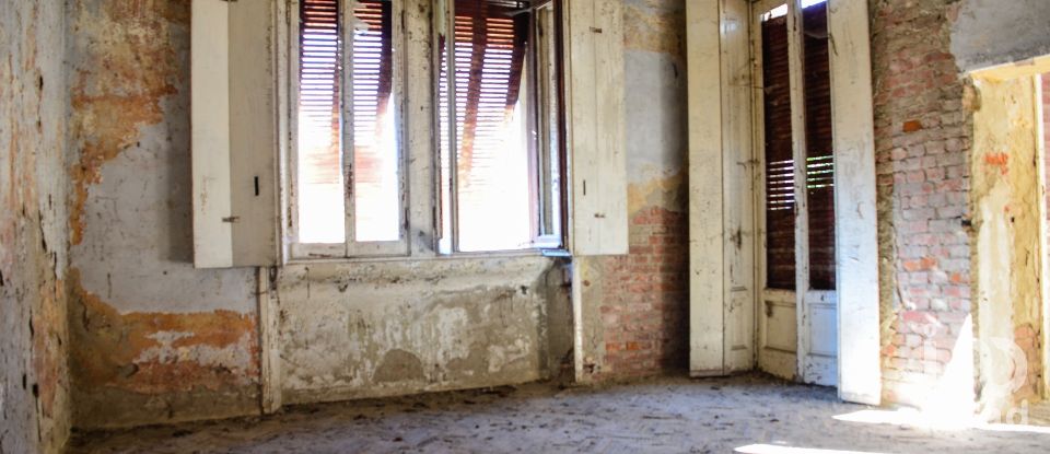 Casa indipendente / Villa 10 locali di 289 m² in Cengio (17056)