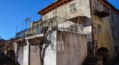 Casa indipendente / Villa 8 locali di 220 m² in Cengio (17056)