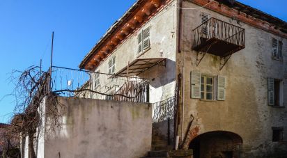 Casa indipendente / Villa 8 locali di 220 m² in Cengio (17056)