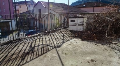 Casa indipendente / Villa 8 locali di 220 m² in Cengio (17056)