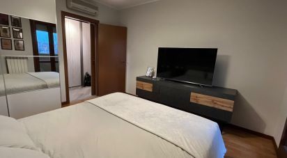 Bilocale di 65 m² a Milano (20125)