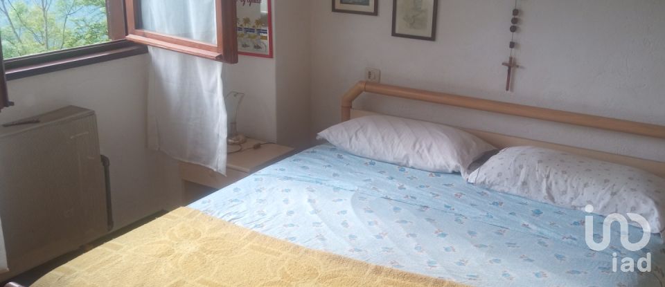 Casa indipendente / Villa 3 locali di 68 m² in Algua (24010)