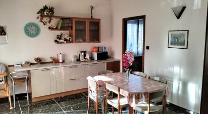Appartamento 5 locali di 111 m² a Valenza (15048)