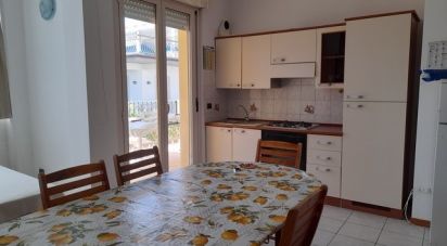 Appartamento 5 locali di 102 m² a Tortoreto (64018)