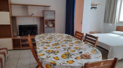 Appartamento 5 locali di 102 m² a Tortoreto (64018)