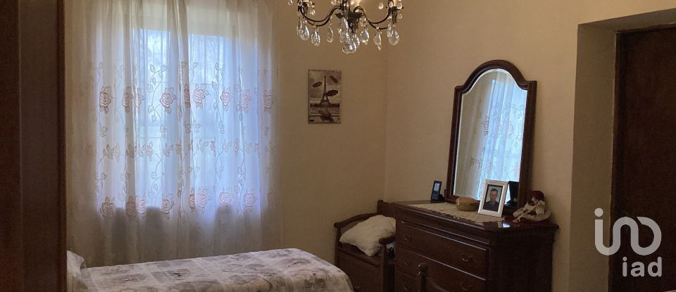 Casa indipendente / Villa 13 locali di 370 m² in Castelletto Molina (14040)