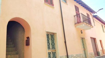 Appartamento 7 locali di 240 m² a Casanova Lerrone (17033)