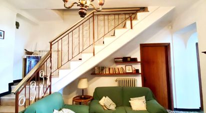 Appartamento 7 locali di 240 m² a Casanova Lerrone (17033)