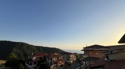 Loft 7 locali di 130 m² a Belmonte Calabro (87033)