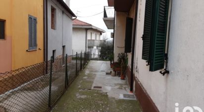 Rustico 11 locali di 250 m² in Notaresco (64024)