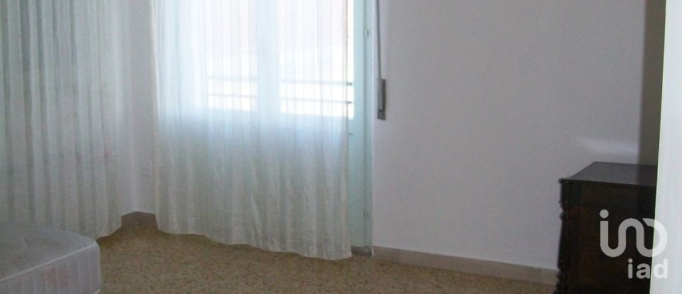 Rustico 11 locali di 250 m² in Notaresco (64024)