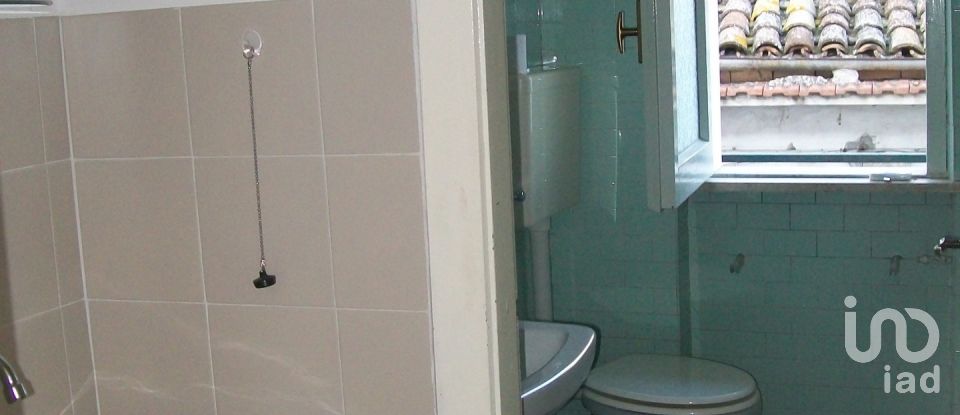 Rustico 11 locali di 250 m² in Notaresco (64024)