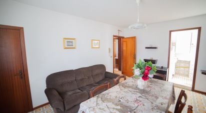 Casa indipendente / Villa 6 locali di 200 m² in - (61036)