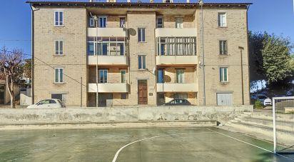 Three-room apartment of 70 m² in Massignano (63061)