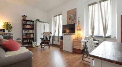 Bilocale di 61 m² a Genova (16137)