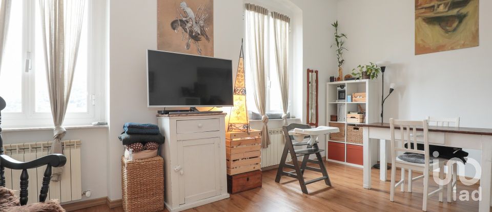 Bilocale di 61 m² a Genova (16137)