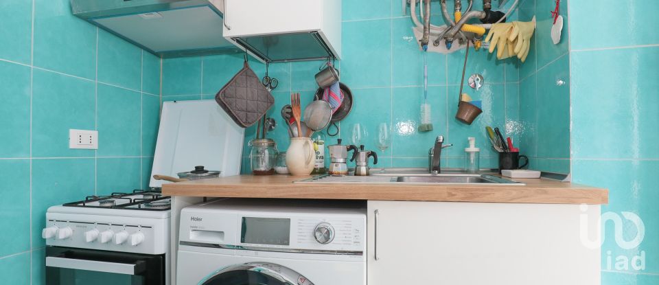 Bilocale di 61 m² a Genova (16137)