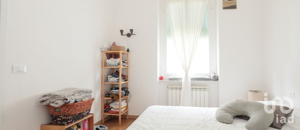 Bilocale di 61 m² a Genova (16137)